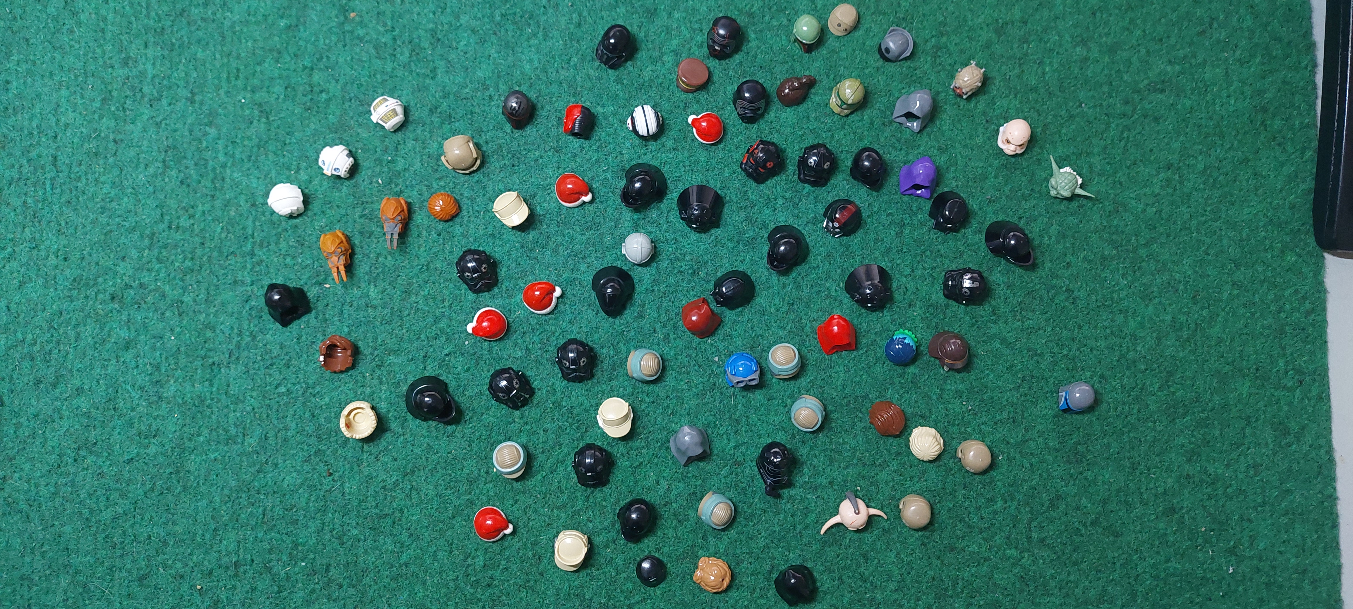 0,06kg LEGO® STAR WARS™ Figuren Helme Kopfbedeckungen Köpfe etc Sammlung kg