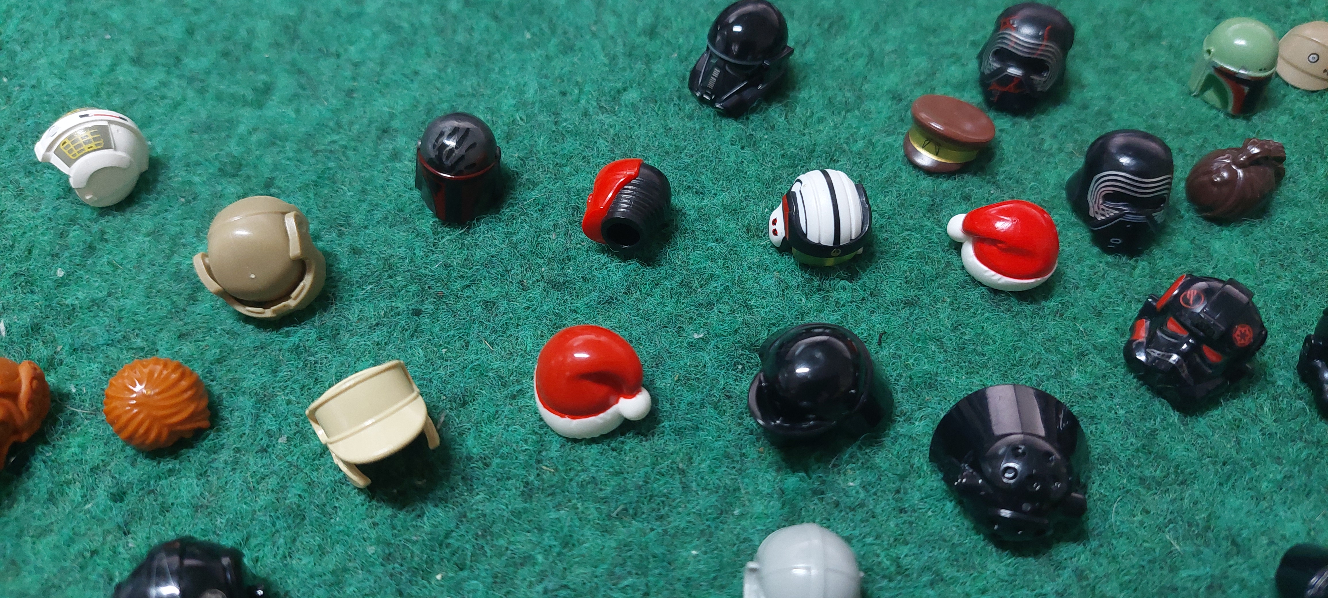 0,06kg LEGO® STAR WARS™ Figuren Helme Kopfbedeckungen Köpfe etc Sammlung kg - Bild 3 von 11